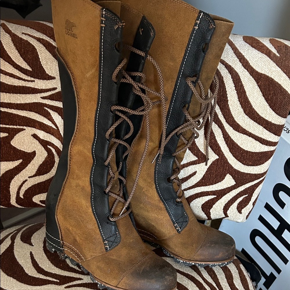 Sorel Cate the great lace up tall boots